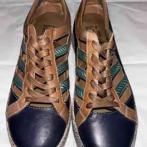 Women’s Brown and Blue Casual Shoes